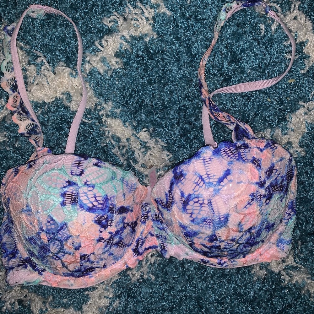 PINK VS push up bra